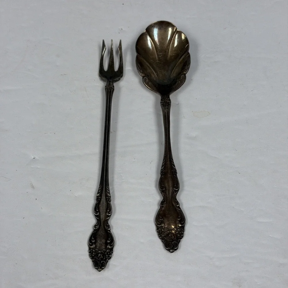 1881 Rogers‎ Silverplate Scalloped Sugar/Serving Spoon & Pickle Fork